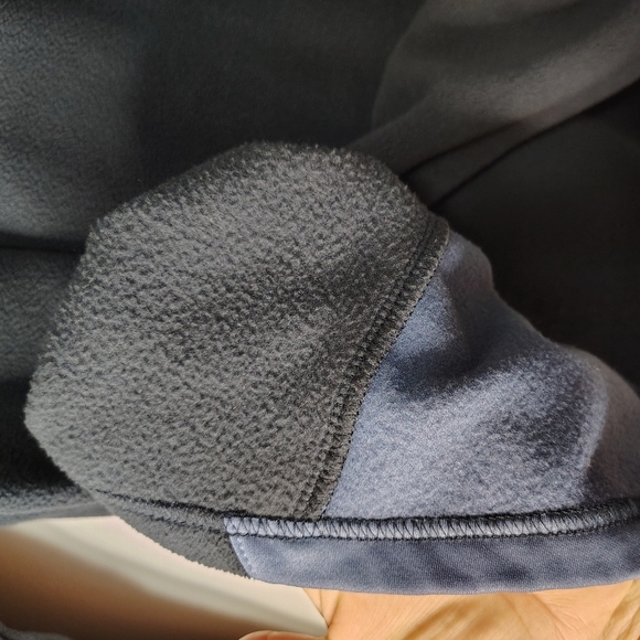 Columbia Men's Fleece ½ Zip Pocket Winter Sweater, XL, grey. - Picture 9 of 16